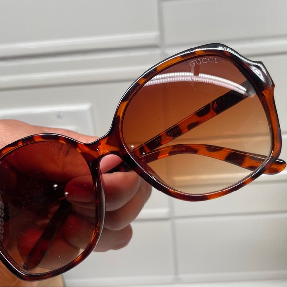 Gucci Sunglasses - Picture 1 of 8